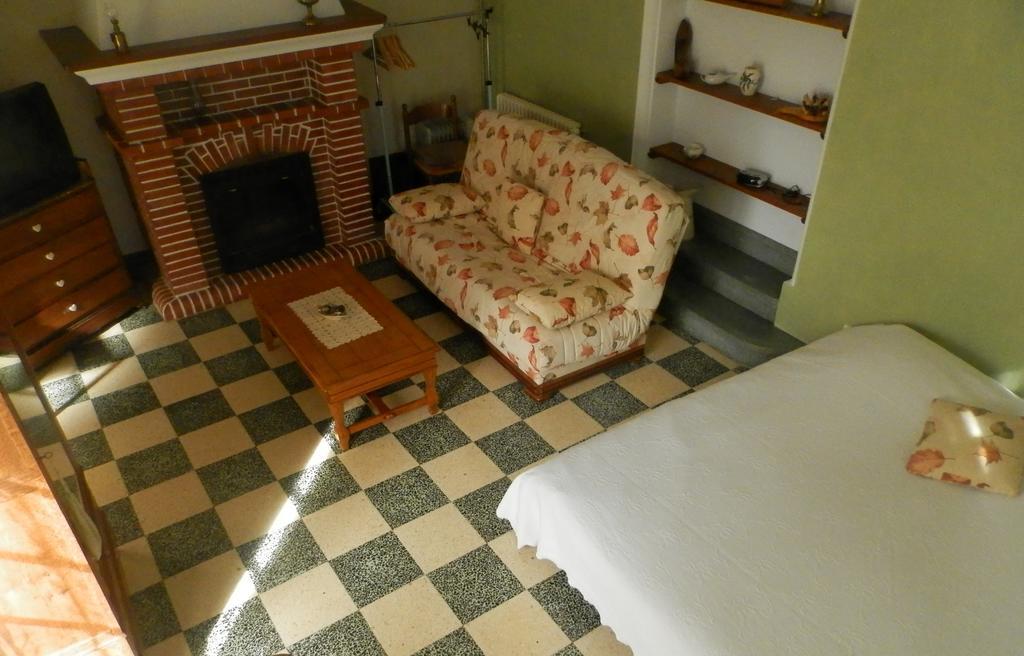 Apartament Le Jardin Gréoux-les-Bains Zewnętrze zdjęcie